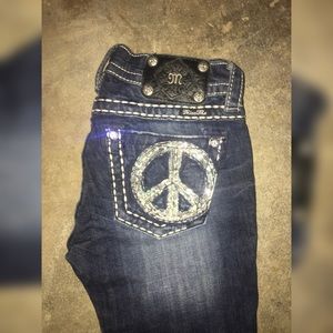 Selling because they didn’t fit me.